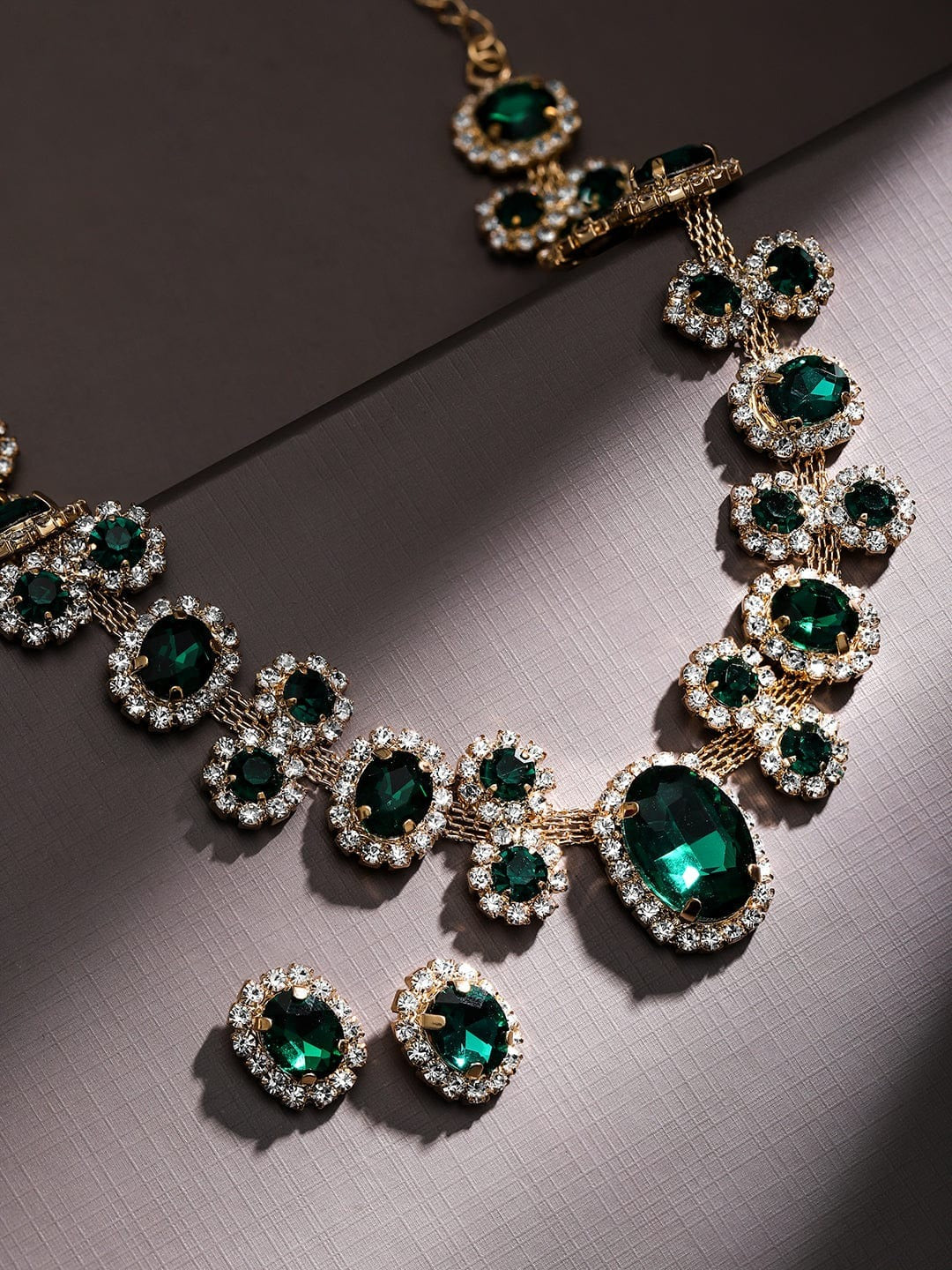 Stunning 18K Gold-Plated Emerald Green Crystal & Cubic Zirconia Necklace Set | Luxe Look for Weddings & Parties